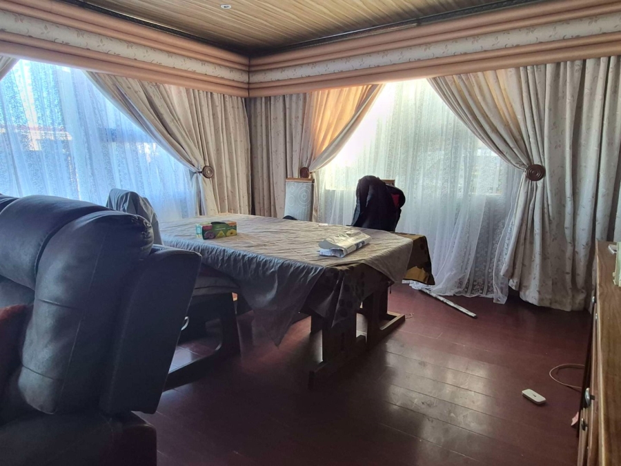 3 Bedroom Property for Sale in Zwide Eastern Cape